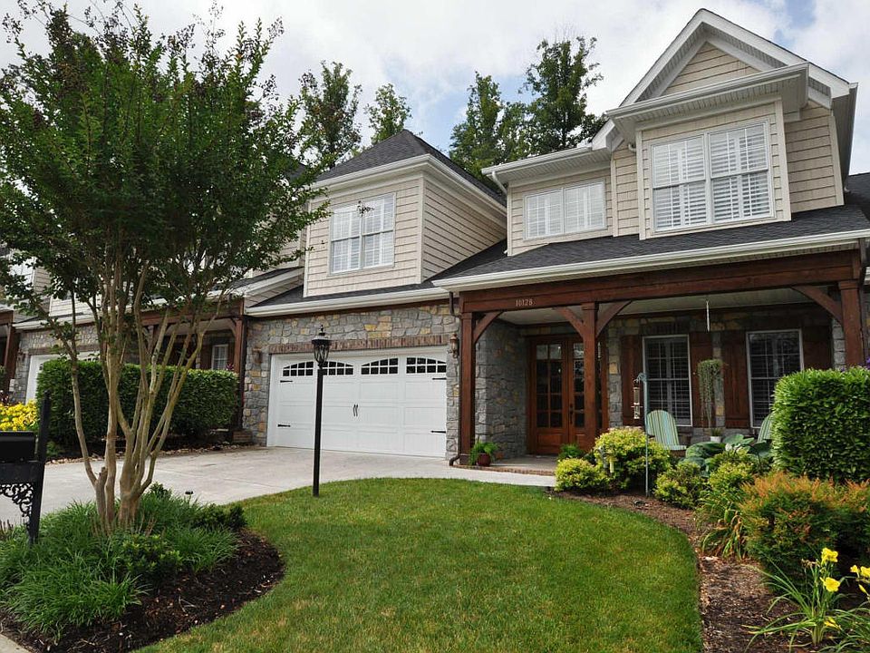 1st image of 10128 Autumn Valley Ln