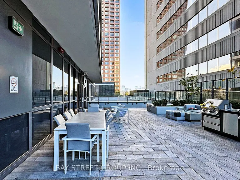 395 Bloor St E #4206 — Photo 24