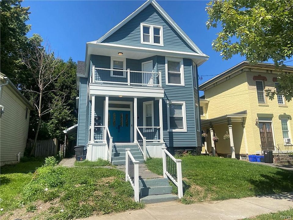 1st image of 217 Gertrude St