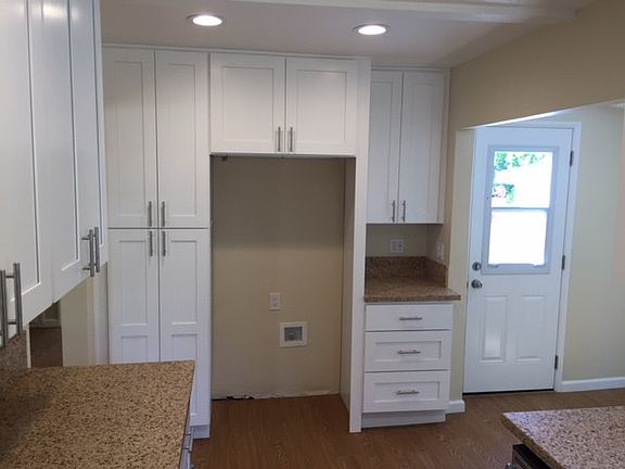 4th image of 21913 Celes St
