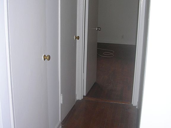 4th image of 128 E 91st St APT 2H