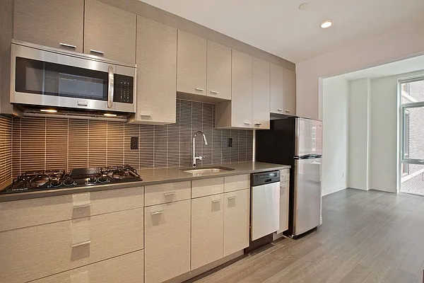 Rented by Compass | media 16