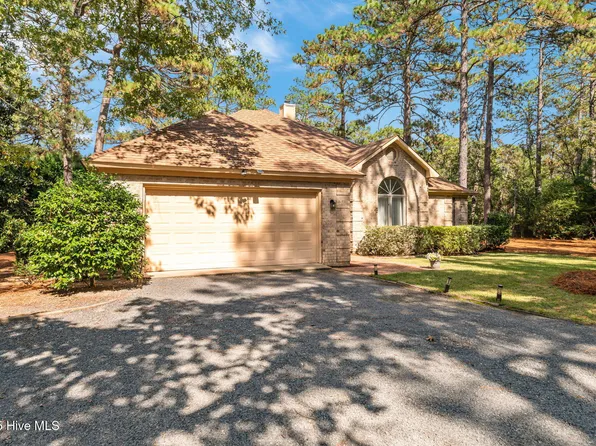6 Montclair Court, Pinehurst, NC 28374