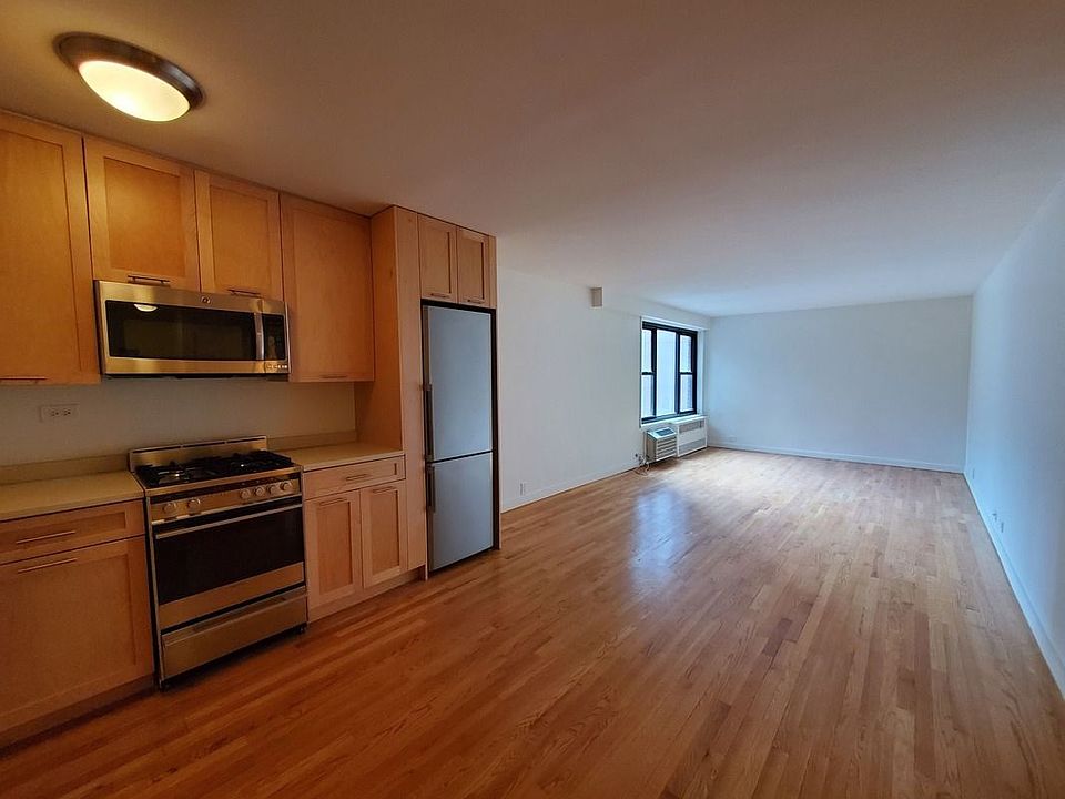 1st image of 145 4th Ave APT 7D