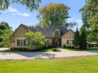 8500 Belinder Rd, Leawood, KS 66206