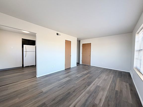 4th image of 7412 Gravois Ave #2A