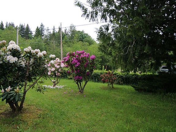 5th image of 8026 372nd Pl SE