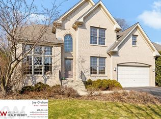 1116 Tuthill Rd, Naperville, IL 60563