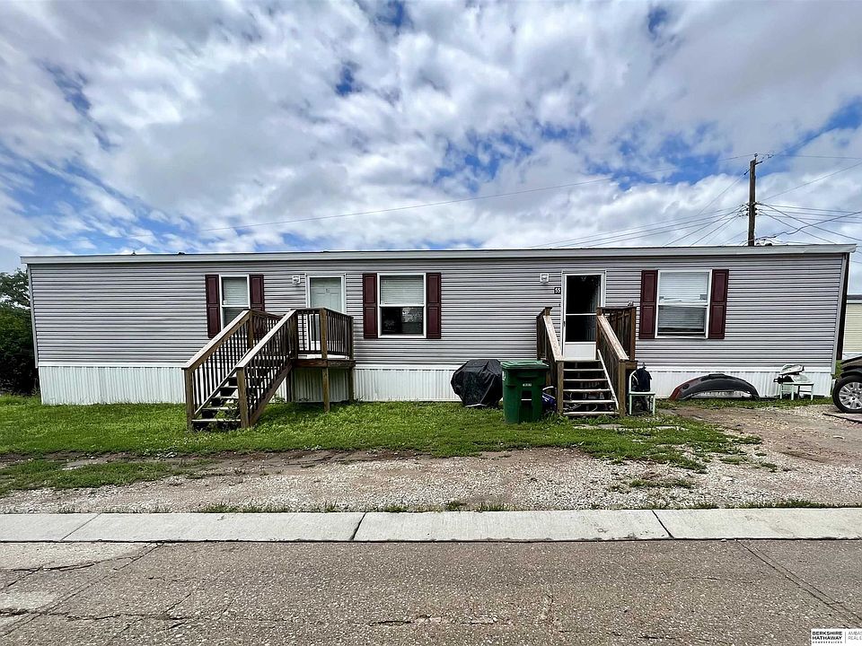 1st image of 1023 N 9th St