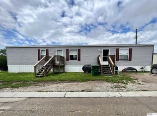 1023 N 9th St, Plattsmouth, NE 68048
