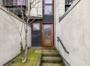 5938 NE Hoyt St, Portland, OR 97213