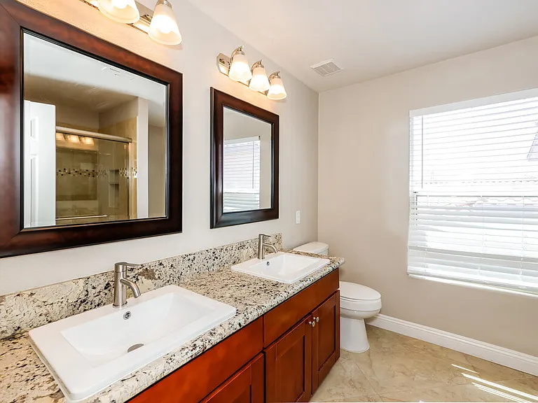 11124 Verismo St — Photo 12