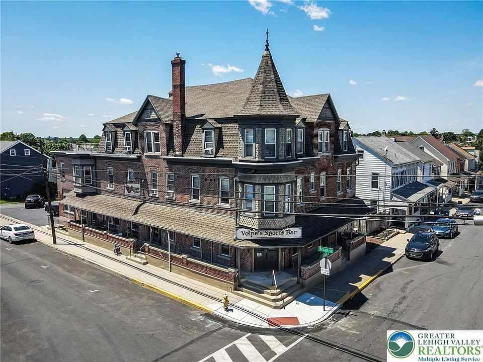 1st image of 52 S 5th St