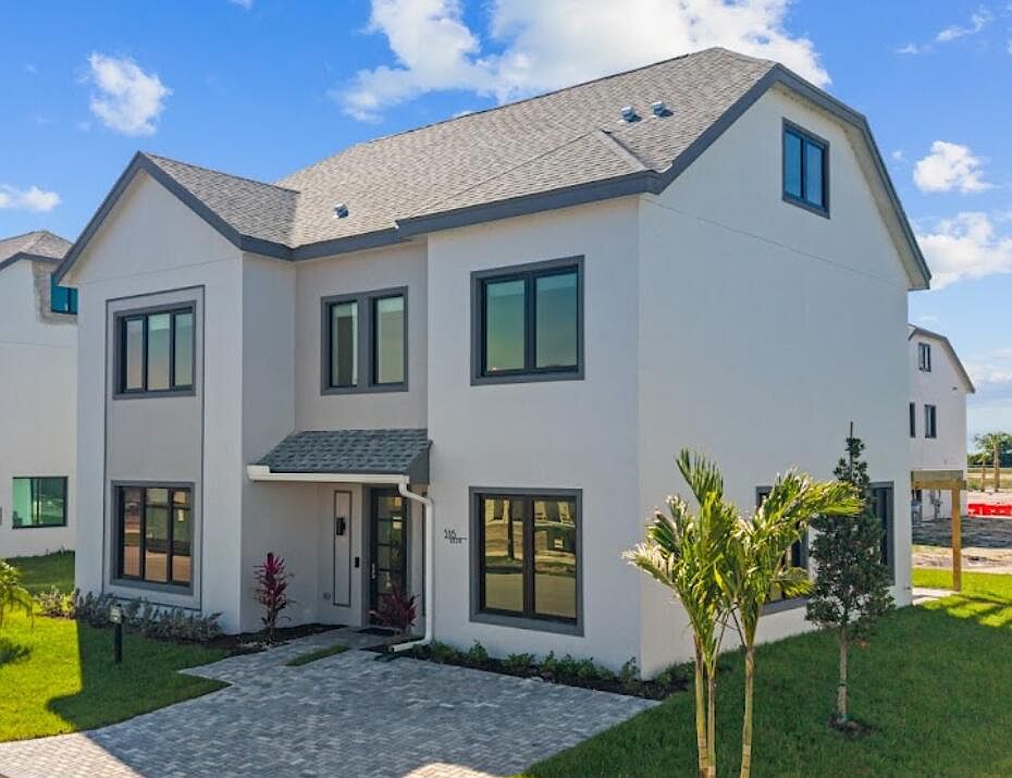 2nd image of 1924 Rashi Drive