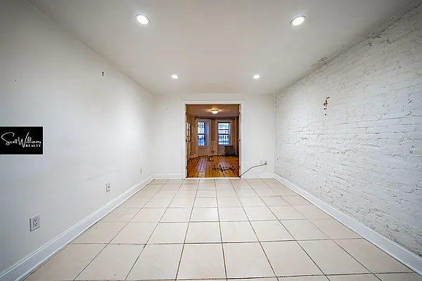 Rented by Scott Williams Realty LLC | media 16