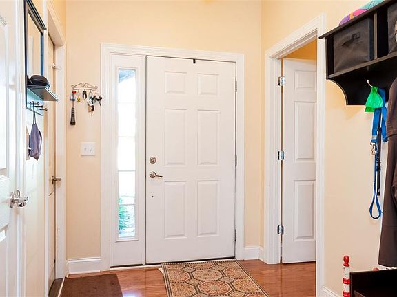 2nd image of 365 Callaway Cir