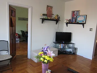 Rented by Realty 2000 Corp