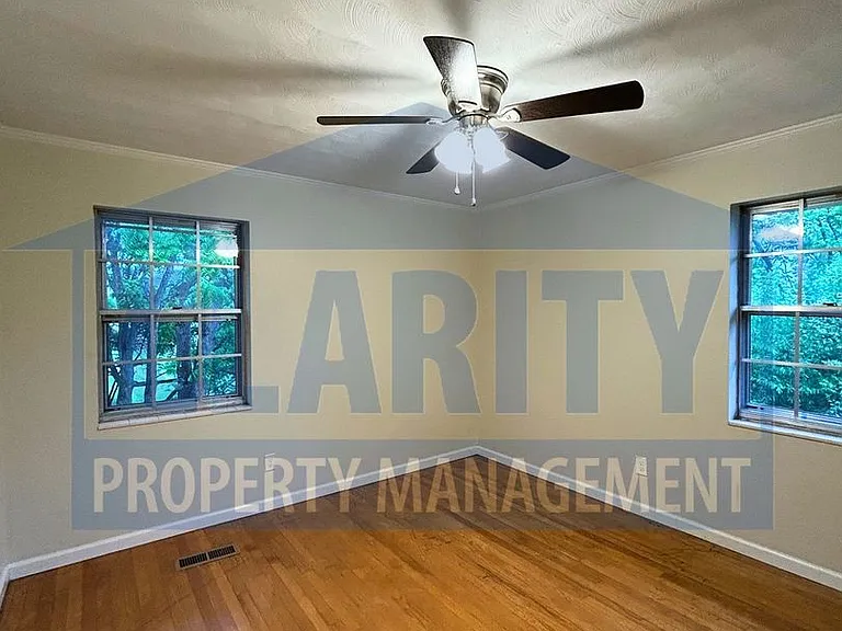 809 Dockery Ln SE — Photo 18