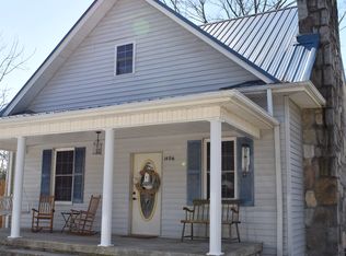 1406 Brevard Rd, Hendersonville, NC 28739