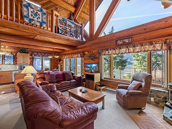 4th image of 1270 Chalet Rd