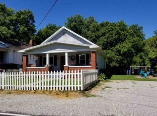 1212 Mount Auburn Rd, Evansville, IN 47720