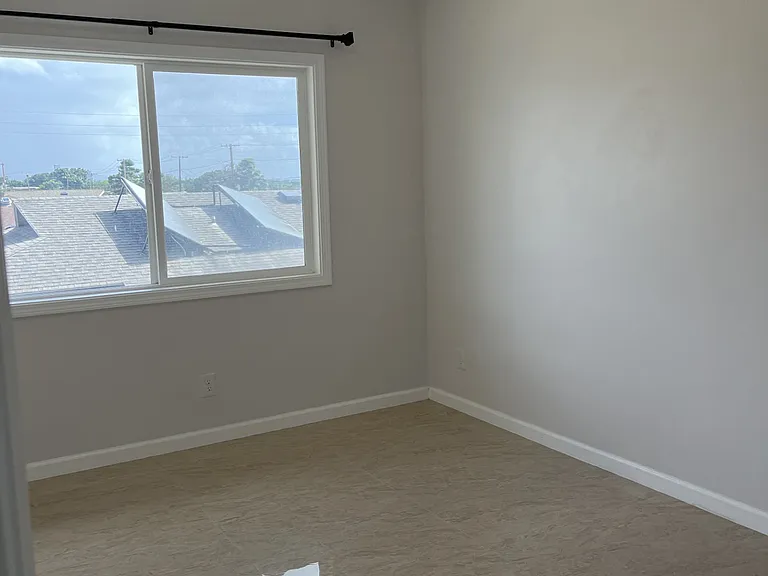 1098 Kaweloka St #1 — Photo 6