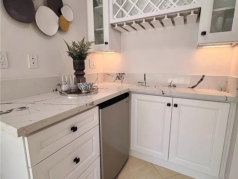 1407 Pecan Grove Dr — Photo 10