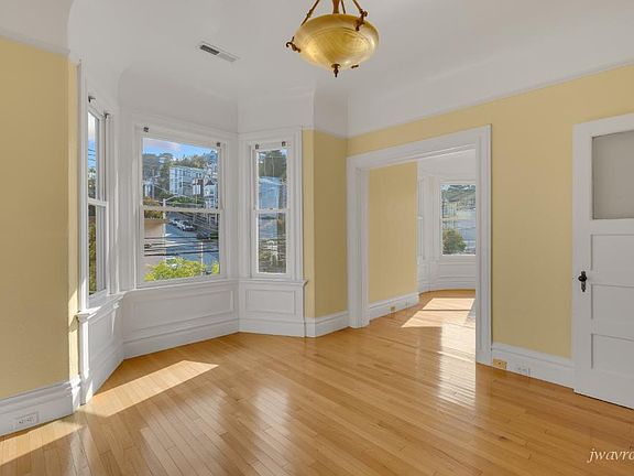 5th image of 1293 Noe St