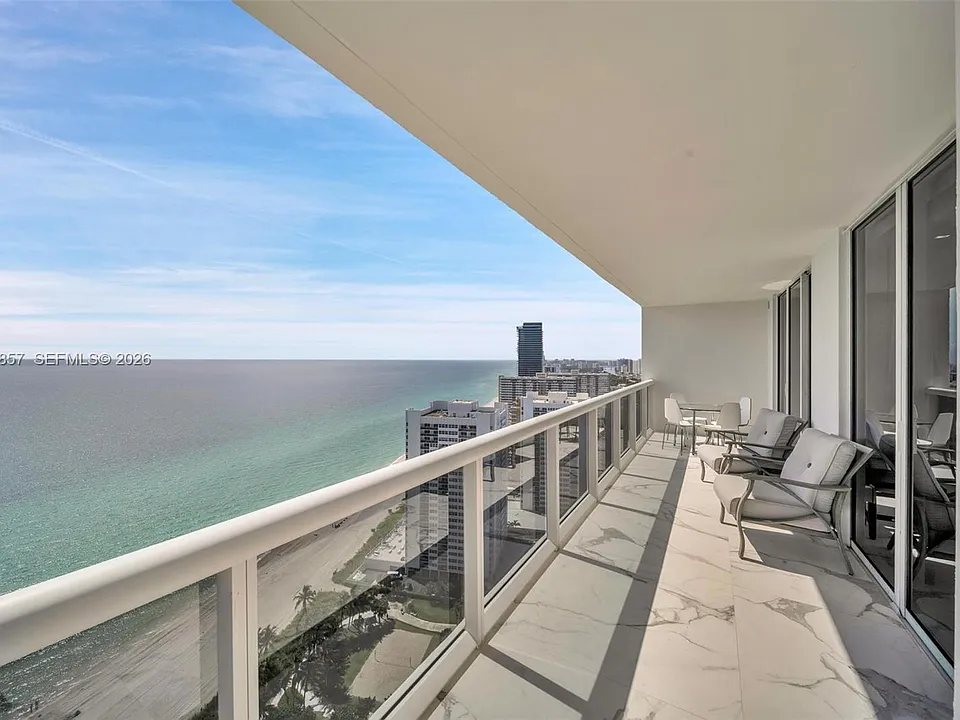 1850 S Ocean Dr #3103