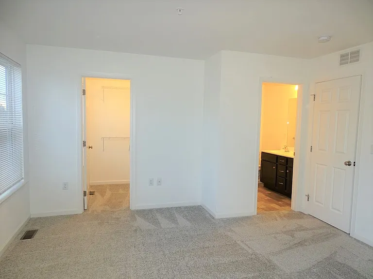 12 Glenbrook Ct — Photo 12