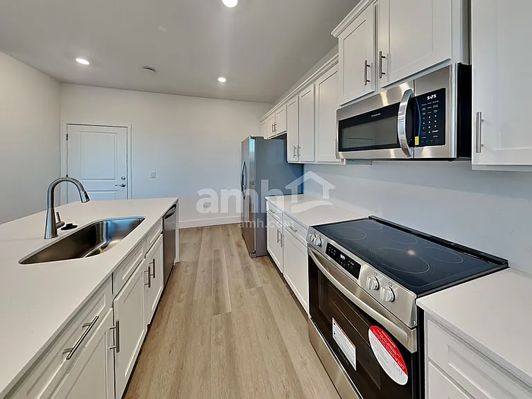 7445 S Keller Ln — Photo 3