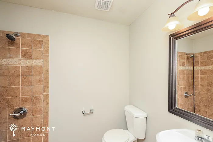 323 Linkwood Dr — Photo 12