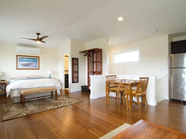 (undisclosed Address), Kailua, HI 96734