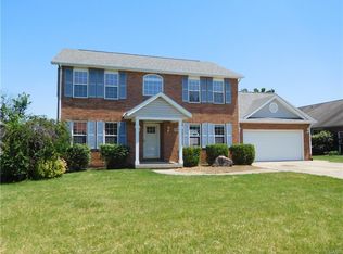 2636 Walnut Ridge Dr, Troy, OH 45373