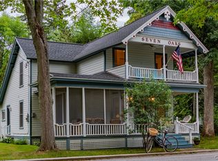 17123 Oak St W, Wellesley Island, NY 13640