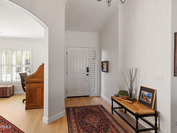 5th image of 3648 N 162ND Avenue
