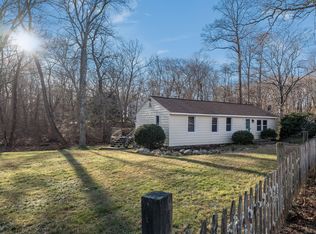 14 Chittenden Hill Rd, Clinton, CT 06413