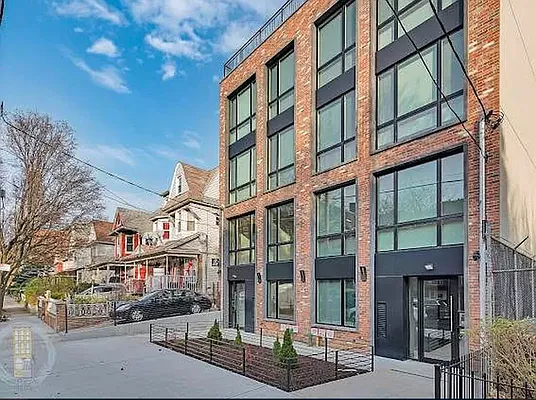 Rented by Brooklyn Rentals NYC | media 13