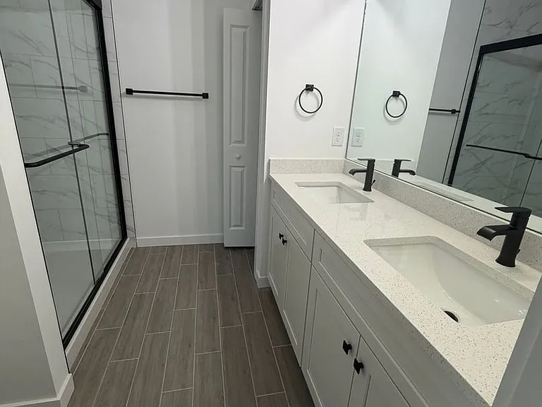 1506 Gary Ln — Photo 16