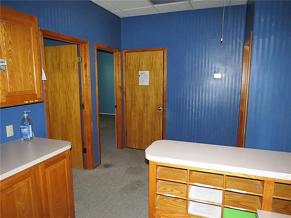 5th image of 905 Medical Centre Dr