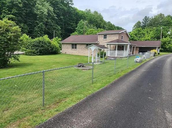 2912 State Highway 317, Jackhorn, KY 41825