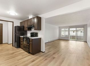 807 N 40th St #205, Seattle, WA 98103