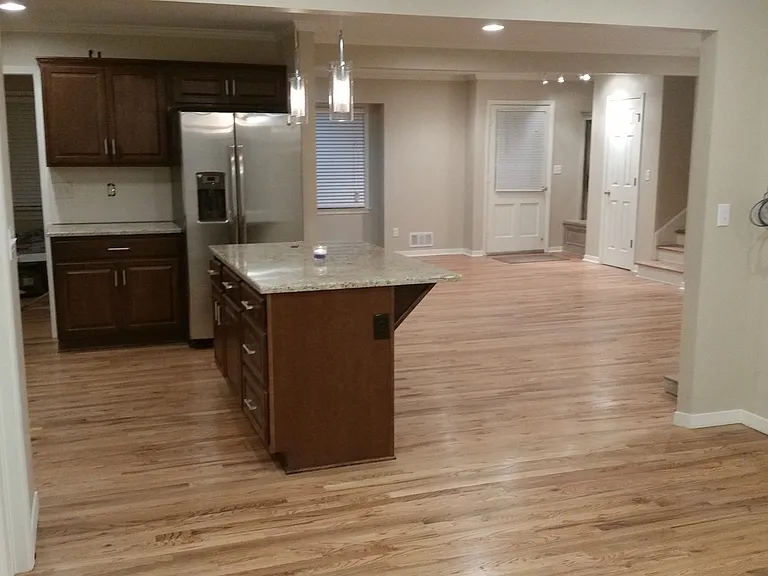 9428 Carter Overland Park — Photo 3