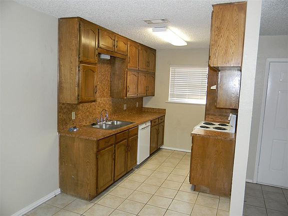 5th image of 7328 Davis Blvd APT B