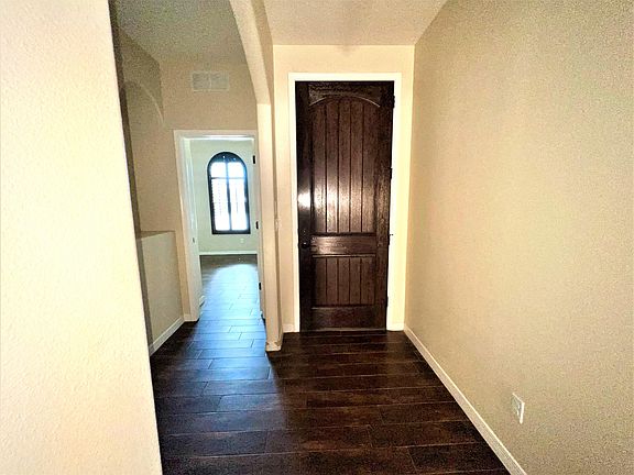 2nd image of 14529 Smokey Point Dr