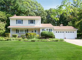 62 Schuyler Dr, Commack, NY 11725
