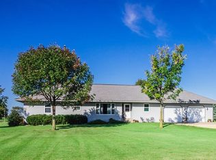 16930 615th Ave, Janesville, MN 56048