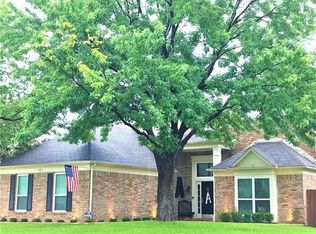 721 Bridget Way, Hurst, TX 76054