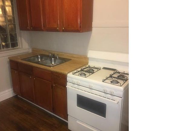 5th image of 8372 S Anthony Ave #1
