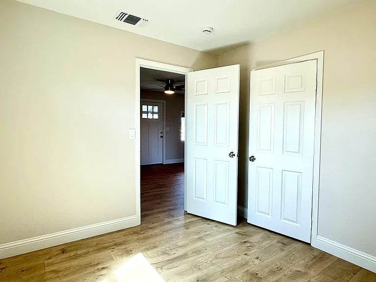 28351 Mace Blvd — Photo 8